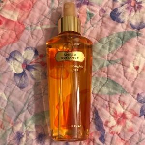 Amber Romance Spray